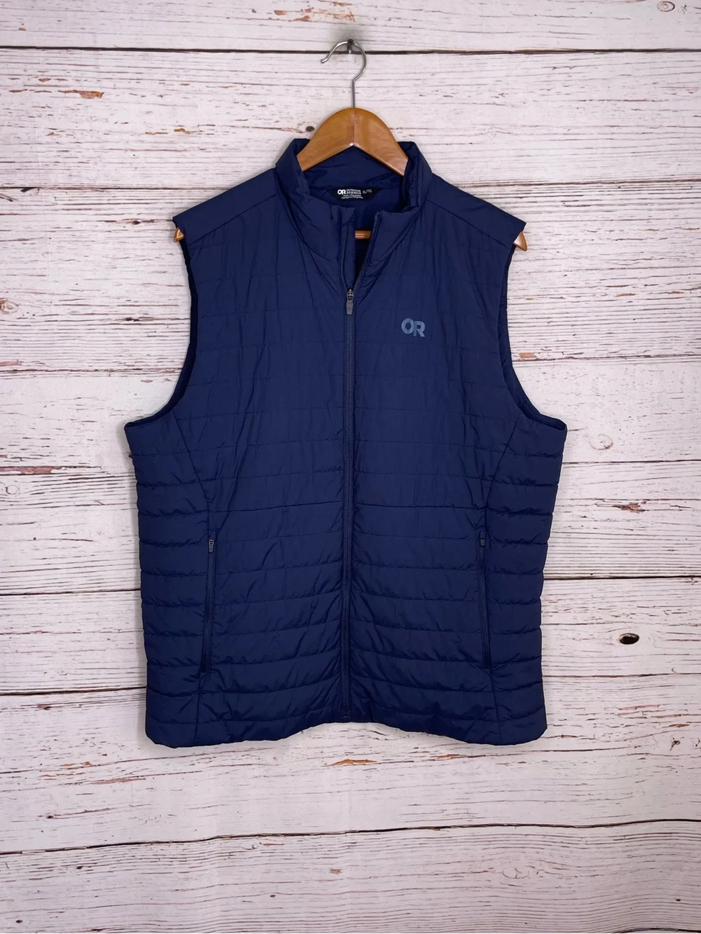 LIKE NEW Outdoor Research water resistant insulated shadow vest